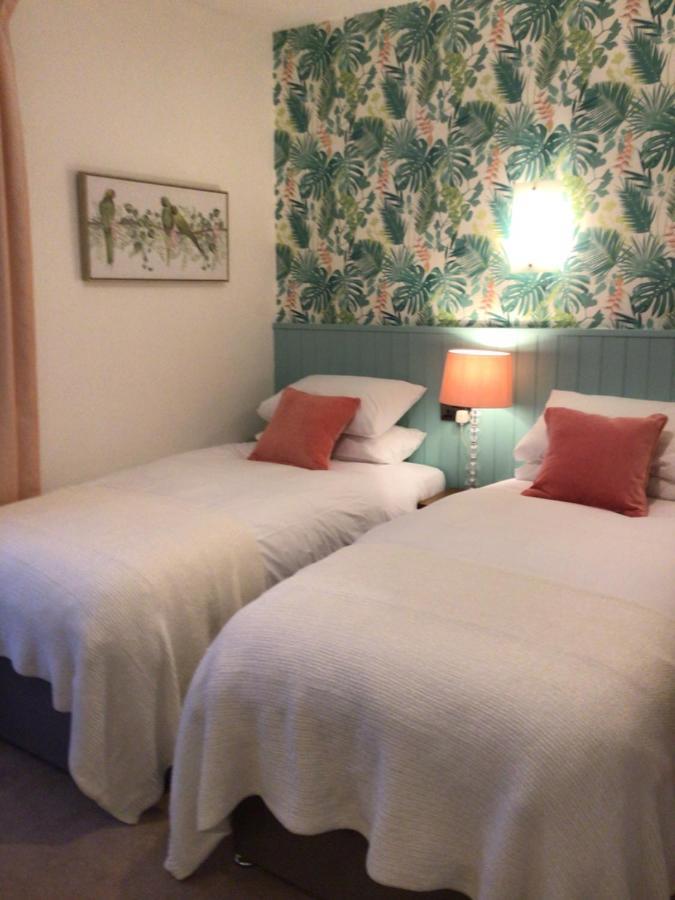 Birchleigh Guest House Grange-over-Sands Exteriér fotografie